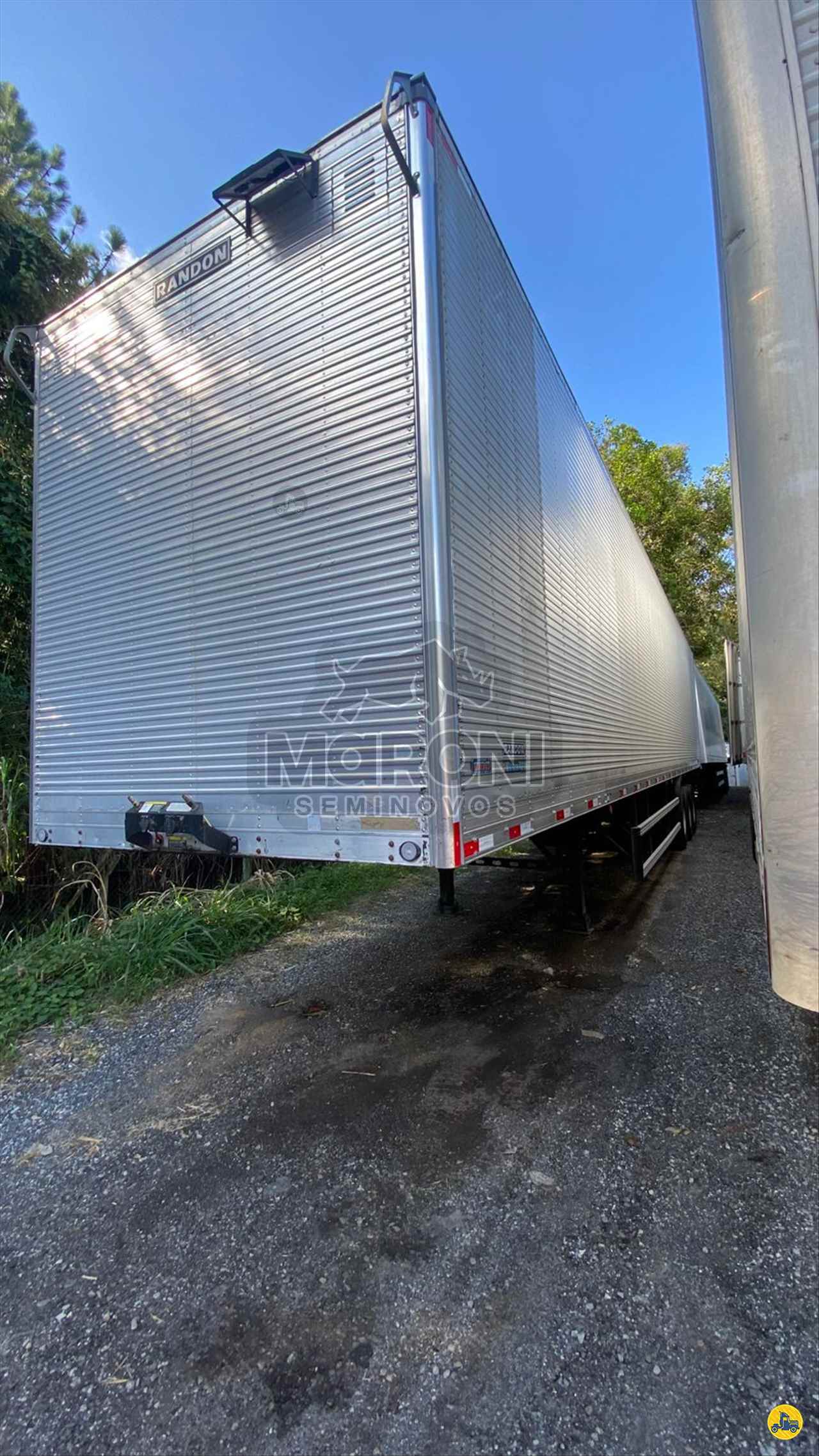 CARRETA SEMI-REBOQUE BAU FURGÃO Maroni SAO PAULO SÃO PAULO SP